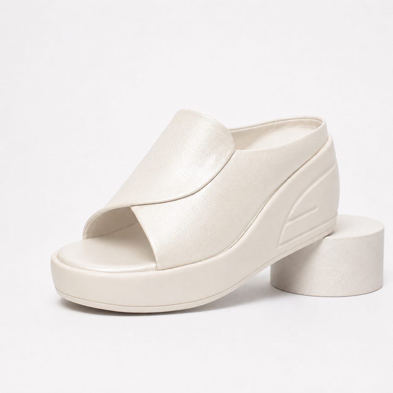 Penelope | LuxeStep Wedges