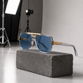 Maxime Devereux | Noir Frames